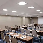 فندق Doubletree By Hilton Gayrettepe 5*