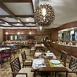 Doubletree By Hilton Gayrettepe فندق 5*