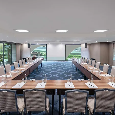 Doubletree By Hilton Gayrettepe