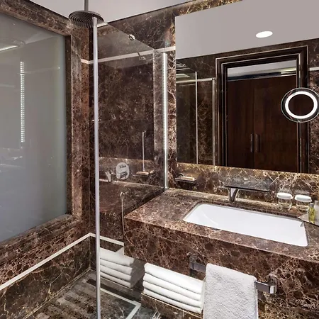 Hotel Doubletree By Hilton Gayrettepe Istanbul