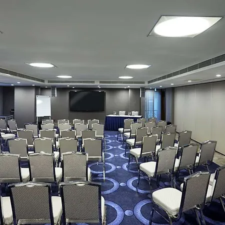 Doubletree By Hilton Gayrettepe Istanbul