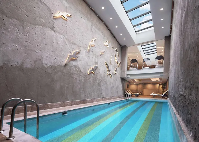 Doubletree By Hilton Gayrettepe 酒店