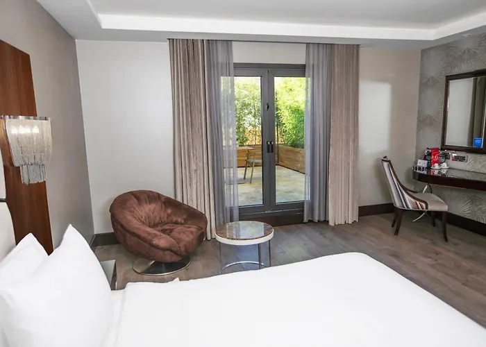 Doubletree By Hilton Gayrettepe