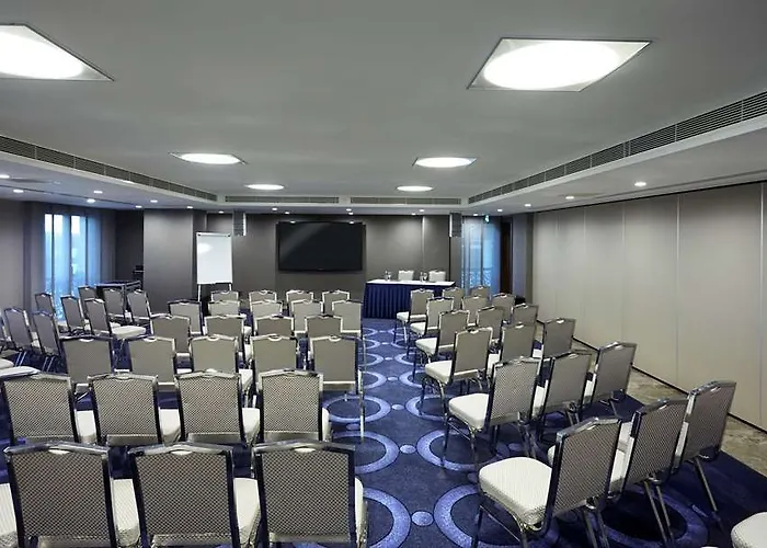 Doubletree By Hilton Gayrettepe 伊斯坦布尔