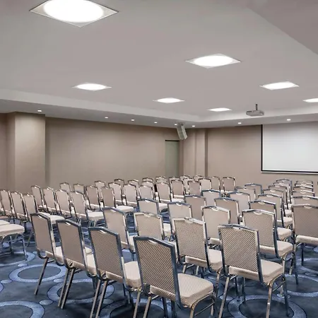 Hotel Doubletree By Hilton Gayrettepe Istanbul