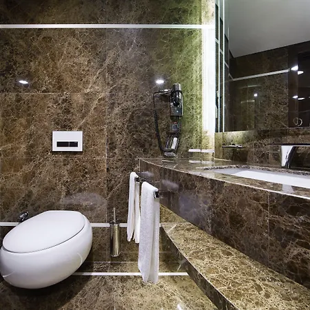 Hotel Doubletree By Hilton Gayrettepe