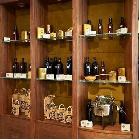 מלון Doubletree By Hilton Gayrettepe 5*