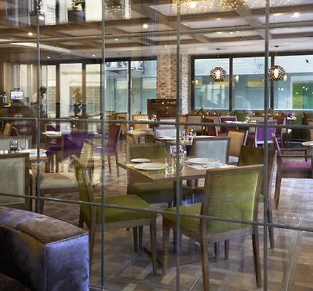 מלון Doubletree By Hilton Gayrettepe