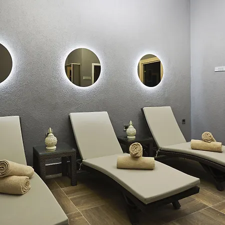 Hotel Doubletree By Hilton Gayrettepe Stambuł